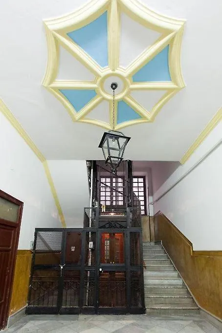 B&B Archi Palermo Centro 0*,  Italy