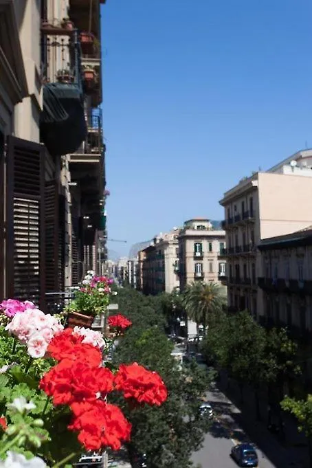 Bed & Breakfast B&B Archi Palermo Centro Italy