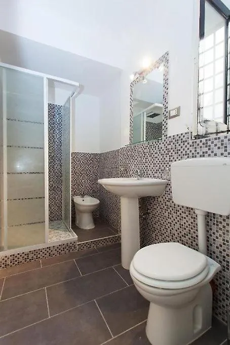 B&B Archi Palermo Centro 0*,  Italy
