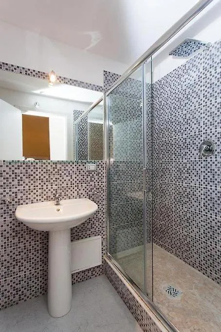 B&B Archi Palermo Centro Italy